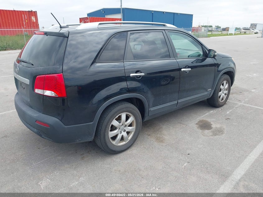 2013 Kia Sorento VIN 5XYKTDA20DG376480 IAAI salvage auction — NORMAL WEAR, Certificate Of Title (Nebraska), sold $700 on 2026-07-16 (photo 4)