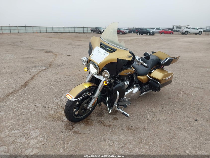 2017 Harley-davidson Electra glide VIN 1HD1KED11HB625276 IAAI salvage auction — SIDE, Original (Texas), sold $125 on 2026-07-27 (photo 2)