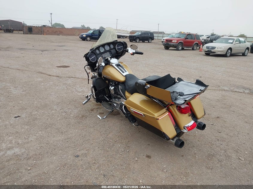 2017 Harley-davidson Electra glide VIN 1HD1KED11HB625276 IAAI salvage auction — SIDE, Original (Texas), sold $125 on 2026-07-27 (photo 3)