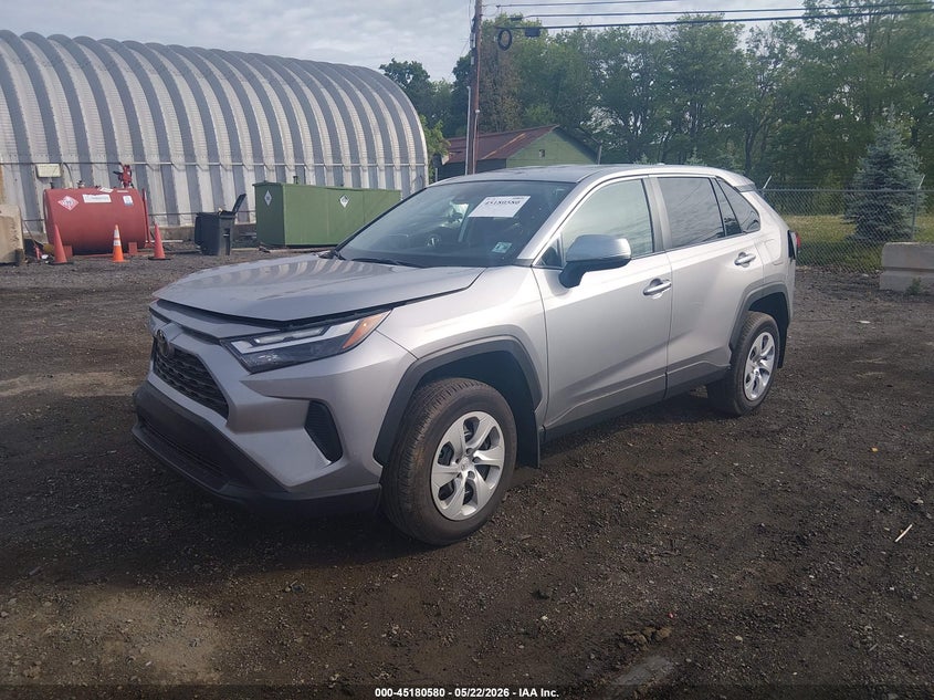 2025 Toyota Rav4 VIN 2T3G1RFV6SC556798 IAAI salvage auction — REAR END, Salvage (Idaho), sold $11,350 on 2026-07-30 (photo 2)