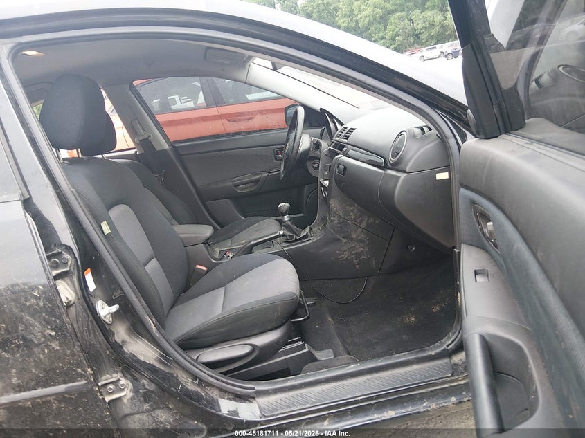 2009 Mazda 3 VIN JM1BK32F191197208 IAAI salvage auction — ROLLOVER, Junk (Missouri), sold $325 on 2026-07-08 (photo 5)