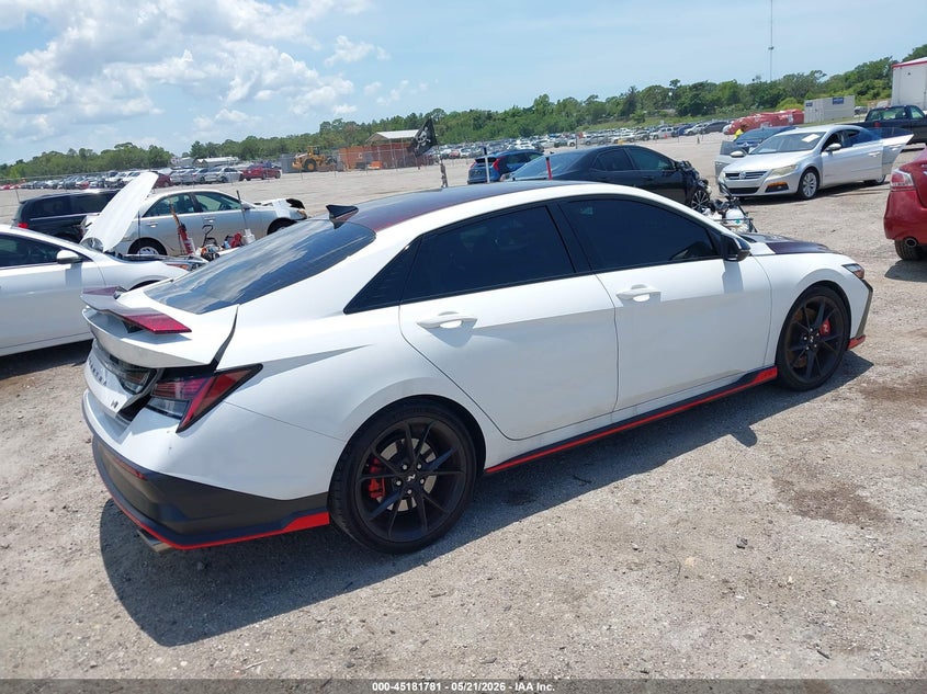 2025 Hyundai Elantra VIN KMHLW4DK5SU025644 IAAI salvage auction — MECHANICAL, Salvage Title, sold $8,100 on 2026-08-06 (photo 4)