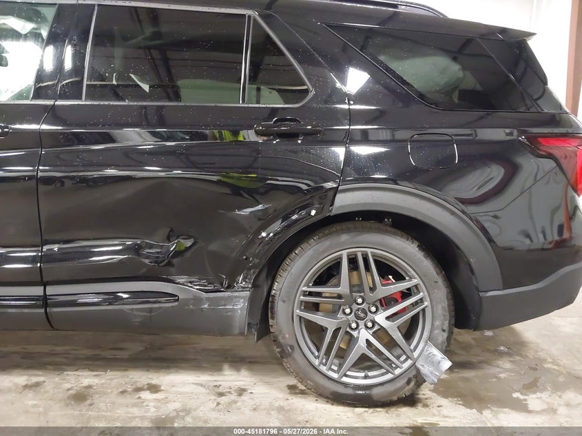 2025 Ford Explorer VIN 1FMWK8GC1SGC92881 IAAI salvage auction — LEFT SIDE, Clear (Wisconsin), sold $29,500 on 2026-07-28 (photo 6)