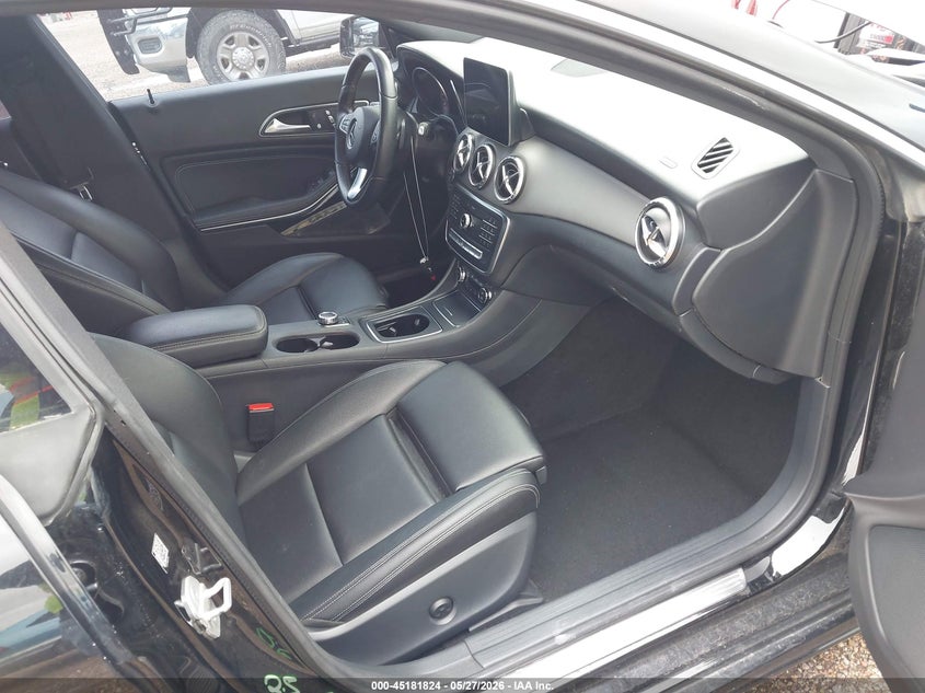 2018 Mercedes-benz Cla-klasse VIN WDDSJ4EB3JN587425 IAAI salvage auction — FRONT END, Original (Texas), sold $4,150 on 2026-08-05 (photo 5)