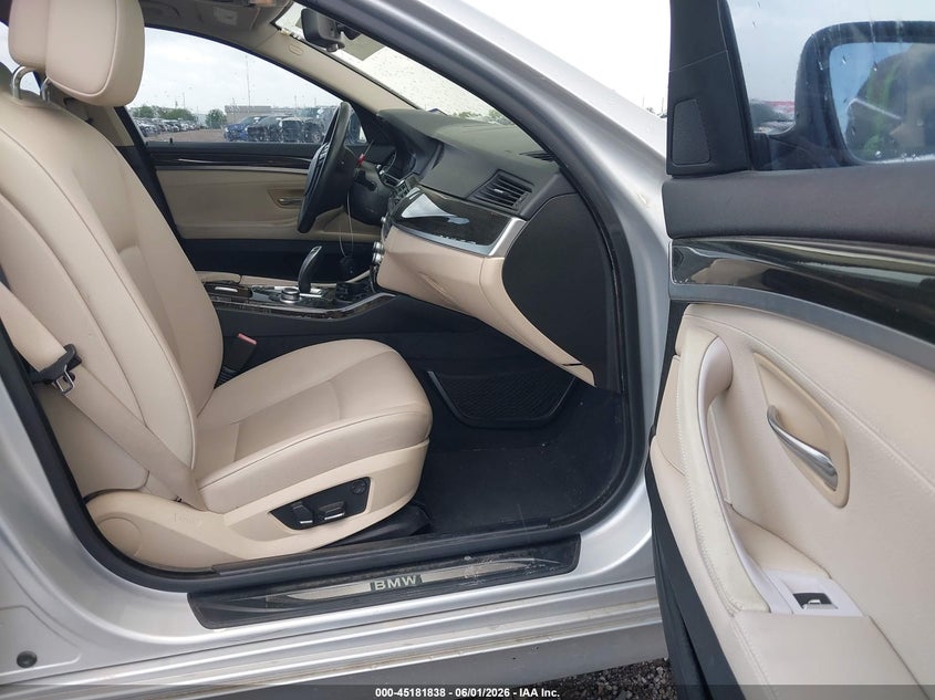 2013 BMW 5er VIN WBAFR7C53DC820882 IAAI salvage auction — NORMAL WEAR, Salvage Title, sold $825 on 2026-07-22 (photo 5)