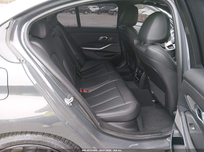 2023 BMW 3er VIN 3MW89FF06P8D39023 IAAI salvage auction — FRONT END, Salvage Title, sold $18,700 on 2026-07-28 (photo 8)