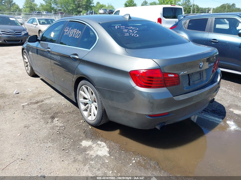 2014 BMW 5er VIN WBA5B3C51ED537370 IAAI salvage auction — REPOSSESSION, Salvage Title, sold $925 on 2026-07-10 (photo 3)