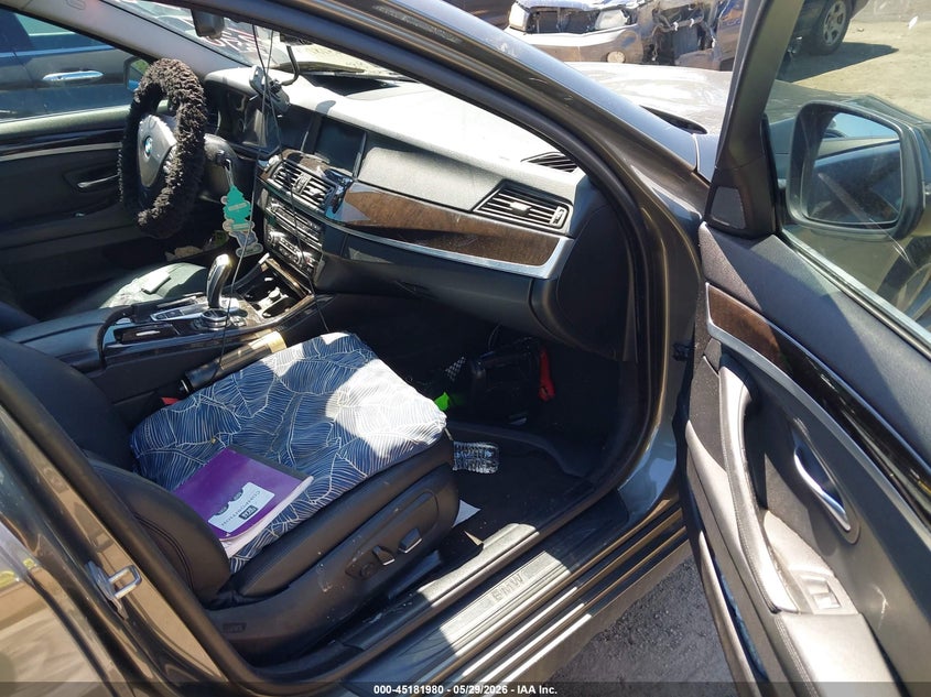 2014 BMW 5er VIN WBA5B3C51ED537370 IAAI salvage auction — REPOSSESSION, Salvage Title, sold $925 on 2026-07-10 (photo 5)