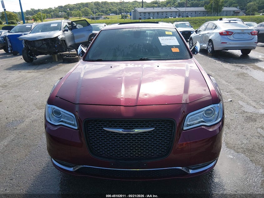 2019 Chrysler 300 VIN 2C3CCAEG2KH594805 IAAI salvage auction — HAIL, Salvage (Missouri), sold $8,300 on 2026-08-11 (photo 6)