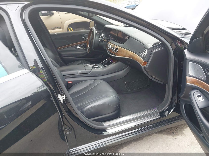 2014 Mercedes-benz S-klasse VIN WDDUG8FB5EA060089 IAAI salvage auction — UNKNOWN, Salvage - Less Than 75% (Maryland), sold $7,375 on 2026-07-17 (photo 5)
