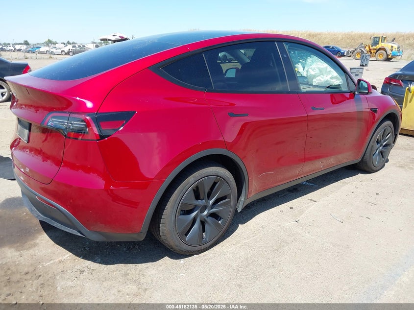 2024 Tesla Model y VIN 7SAYGDED8RF106294 IAAI salvage auction — LEFT FRONT, Salvage (California), sold $10,650 on 2026-07-09 (photo 4)