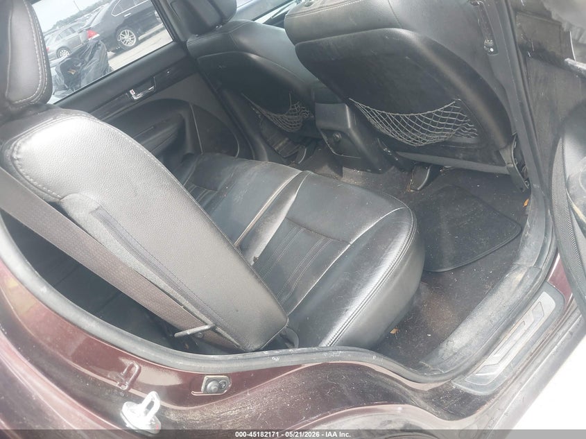 2012 Kia Sorento VIN 5XYKW4A24CG261774 IAAI salvage auction — NORMAL WEAR, Original (Texas), sold $1,325 on 2026-07-13 (photo 8)