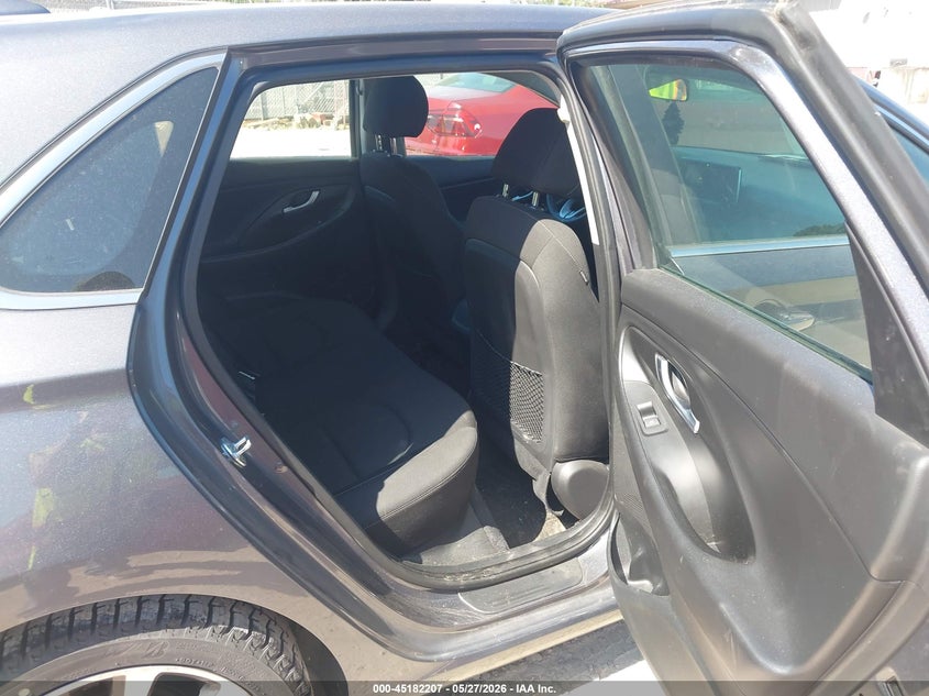 2019 Hyundai Elantra VIN KMHH35LE9KU094336 IAAI salvage auction — HAIL, Salvage Title, sold $2,600 on 2026-07-29 (photo 8)