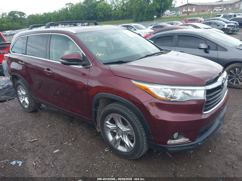 2015 Toyota Highlander VIN 5TDDKRFH4FS083581 IAAI salvage auction — REAR END, Salvage Title, sold $8,600 on 2026-07-09 (photo 1)