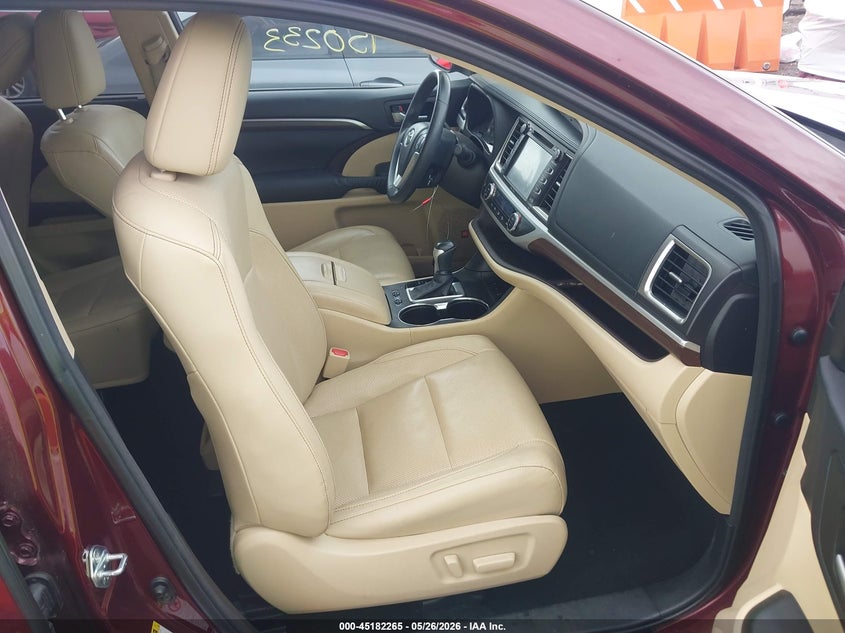 2015 Toyota Highlander VIN 5TDDKRFH4FS083581 IAAI salvage auction — REAR END, Salvage Title, sold $8,600 on 2026-07-09 (photo 5)