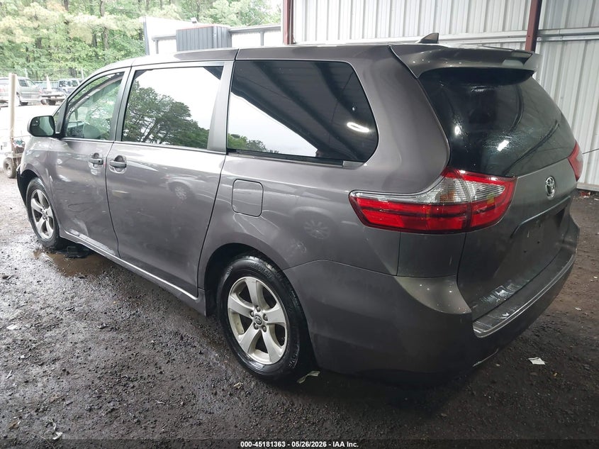 2020 Toyota Sienna VIN 5TDZZ3DC4LS068743 IAAI salvage auction — FRONT END, Salvage (Virginia), sold $4,050 on 2026-07-19 (photo 3)