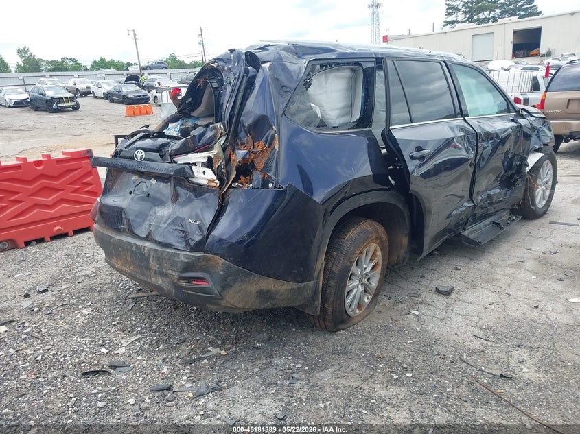 2026 Toyota Highlander VIN 5TDACAB53TS078574 IAAI salvage auction — ALL OVER, Salvage (Idaho), sold $3,150 on 2026-07-29 (photo 4)
