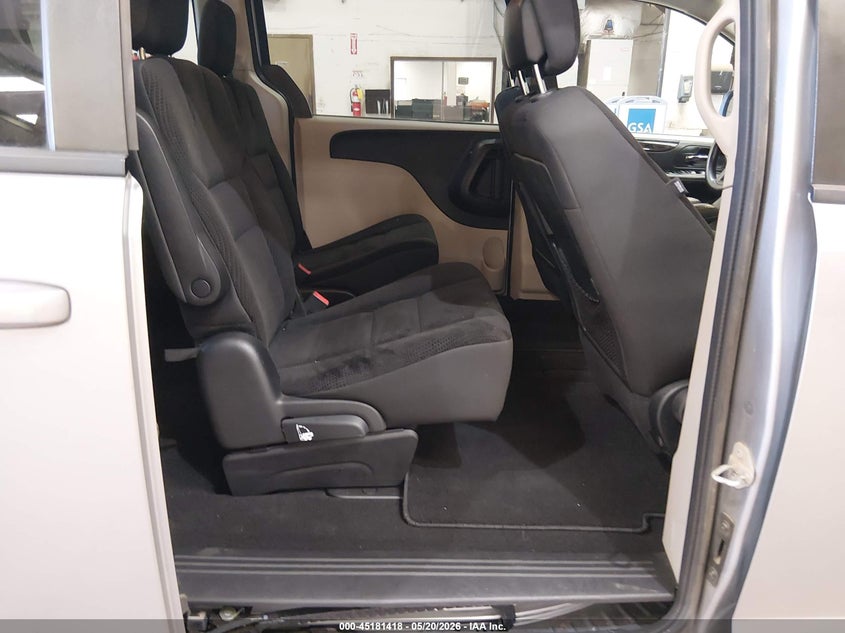2018 Dodge Grand caravan VIN 2C4RDGBG0JR323941 IAAI salvage auction — RIGHT SIDE, Sf97 (Alabama), sold $10,450 on 2026-07-16 (photo 8)