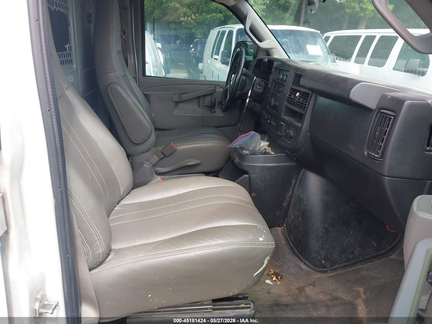 2019 Chevrolet Express VIN 1GCWGAFG1K1192011 IAAI salvage auction — FRONT END, Salvage Title, sold $1,600 on 2026-07-10 (photo 5)