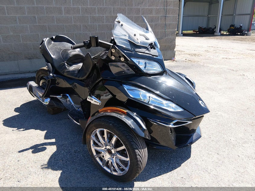 2015 Can-am/ brp Spyder VIN 2BXNBDD28FV003754 IAAI salvage auction — REAR END, Salvage (Maine), sold $3,150 on 2026-08-19 (photo 1)