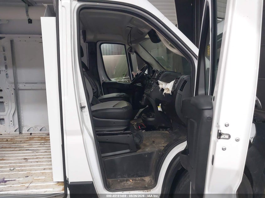 2024 Ram Promaster city VIN 3C6LRVBG9RE124967 IAAI salvage auction — FRONT END, Mv-907A (New York), sold $6,000 on 2026-07-09 (photo 5)