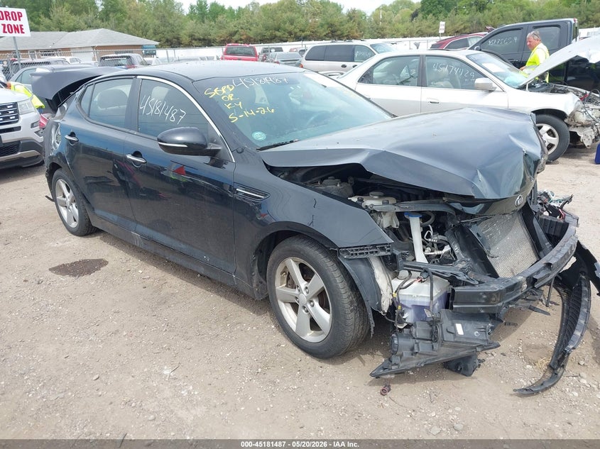2014 Kia Optima VIN 5XXGM4A70EG327929 IAAI salvage auction — FRONT & REAR, Clear (Indiana), sold $300 on 2026-07-07 (photo 1)