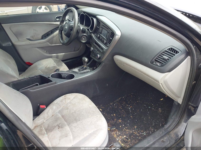 2014 Kia Optima VIN 5XXGM4A70EG327929 IAAI salvage auction — FRONT & REAR, Clear (Indiana), sold $300 on 2026-07-07 (photo 5)