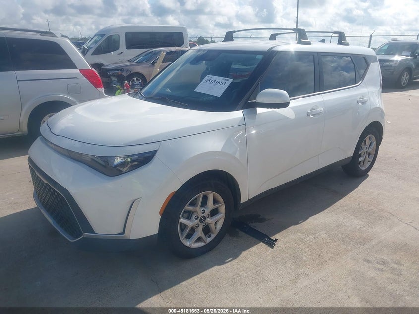 2023 Kia Soul VIN KNDJ23AU3P7850675 IAAI salvage auction — RIGHT SIDE, Original (Texas), sold $5,500 on 2026-07-10 (photo 2)