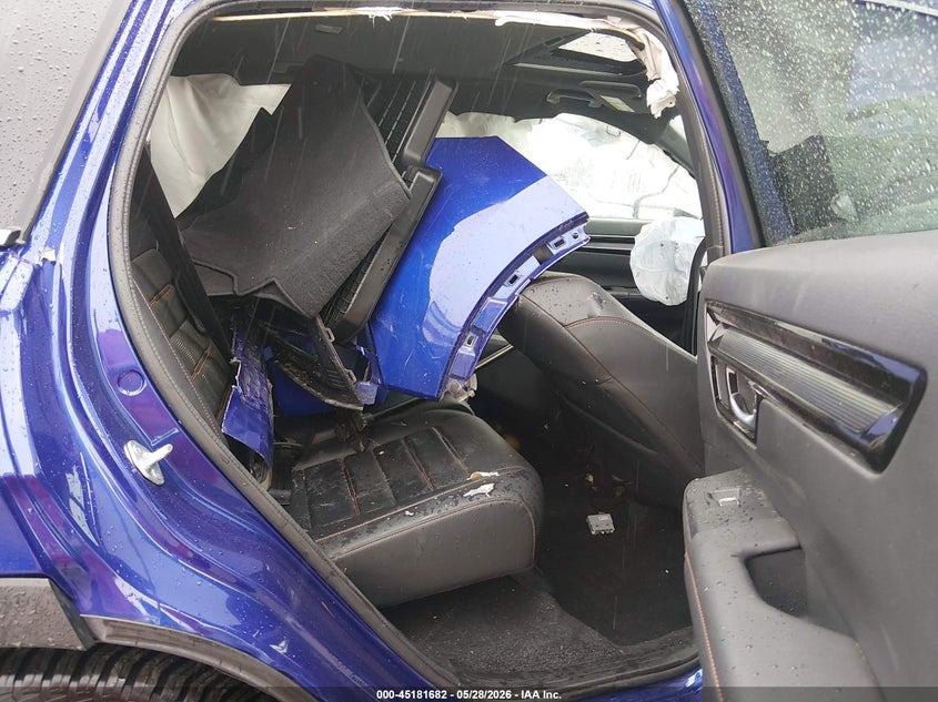 2023 Honda Cr-v VIN 7FARS6H91PE004243 IAAI salvage auction — ROLLOVER, Salvage Title, sold $2,600 on 2026-07-17 (photo 8)