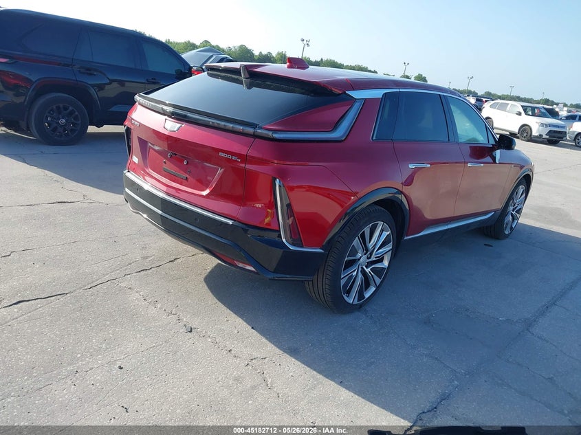 2024 Cadillac Lyriq VIN 1GYKPSRLXRZ137995 IAAI salvage auction — RIGHT FRONT, Rebuildable (Florida), sold $19,150 on 2026-07-16 (photo 4)