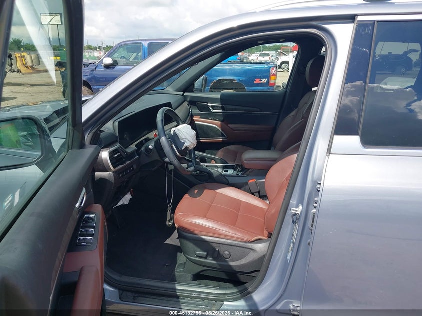 2024 Kia Telluride VIN 5XYP34GC4RG520030 IAAI salvage auction — RIGHT FRONT, Salvage (Arkansas), sold $10,600 on 2026-07-29 (photo 5)
