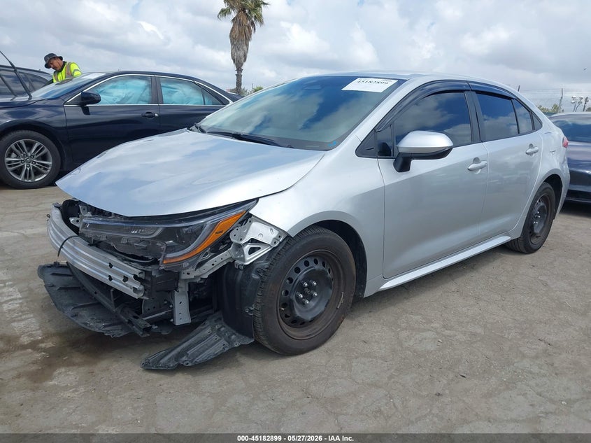 2026 Toyota Corolla VIN 5YFB4MDE2TP363873 IAAI salvage auction — RIGHT FRONT, Salvage (California), sold $8,050 on 2026-07-08 (photo 2)
