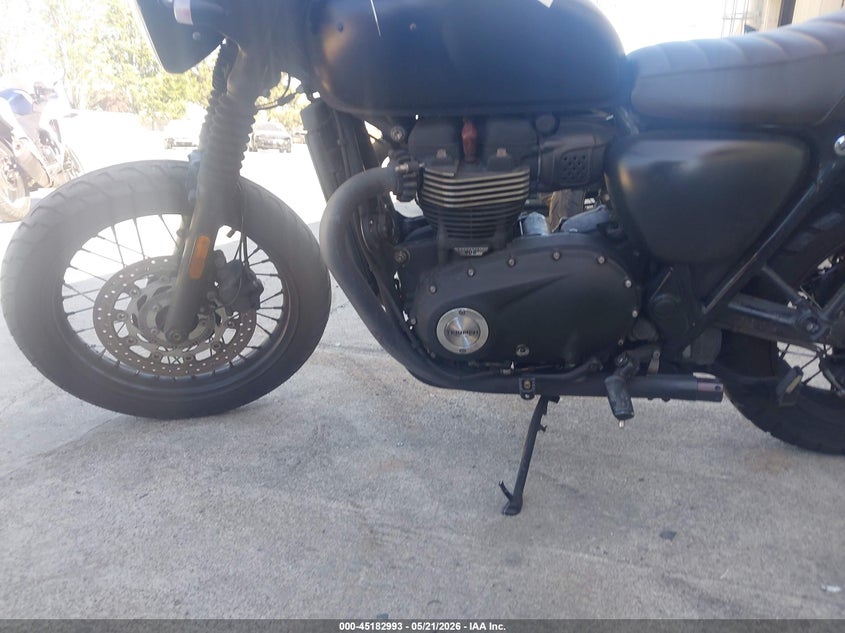 2017 Triumph motorcycle Bonneville VIN SMTD10GN7HT803173 IAAI salvage auction — FRONT END, Salvage (California), sold $550 on 2026-07-14 (photo 9)