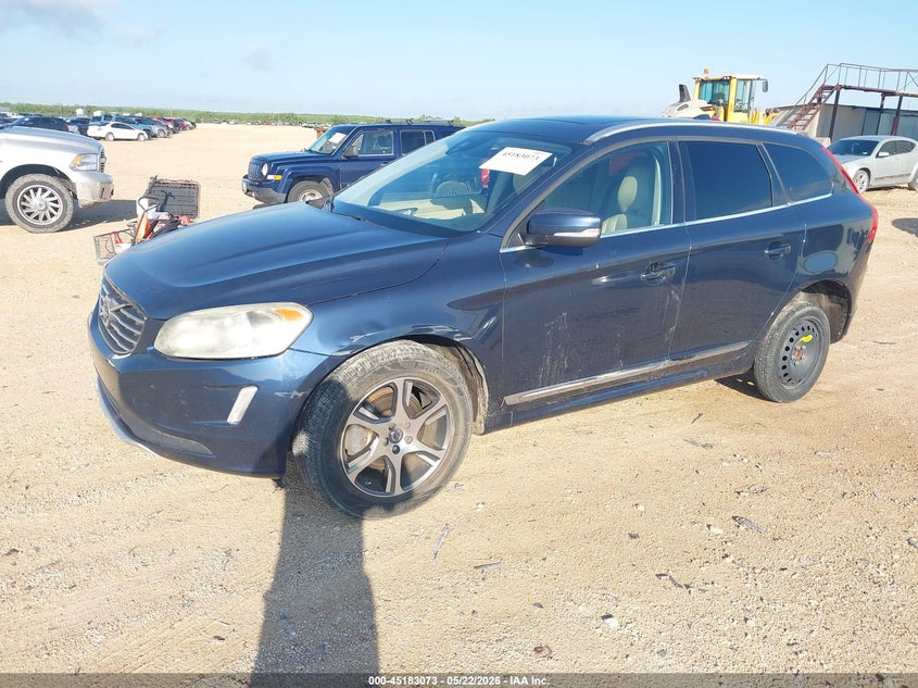 2015 Volvo Xc60 VIN YV449MDC9F2625350 IAAI salvage auction — RIGHT SIDE, Salvage (Texas), sold $1,300 on 2026-07-23 (photo 2)