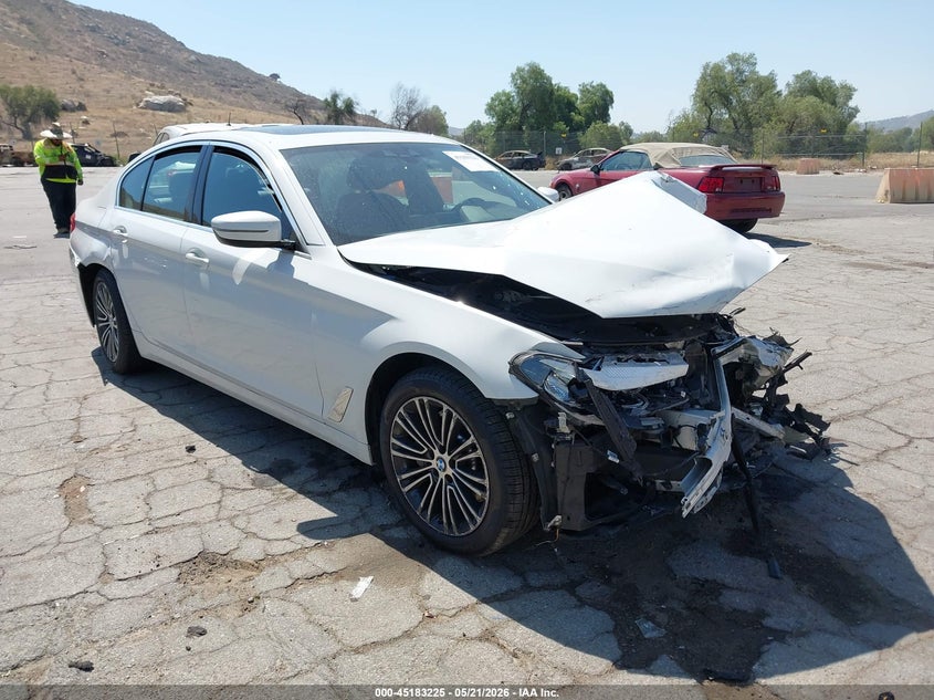 2019 BMW 5er VIN WBAJA5C5XKBX86514 IAAI salvage auction — FRONT END, Salvage (California), sold $2,600 on 2026-07-14 (photo 1)