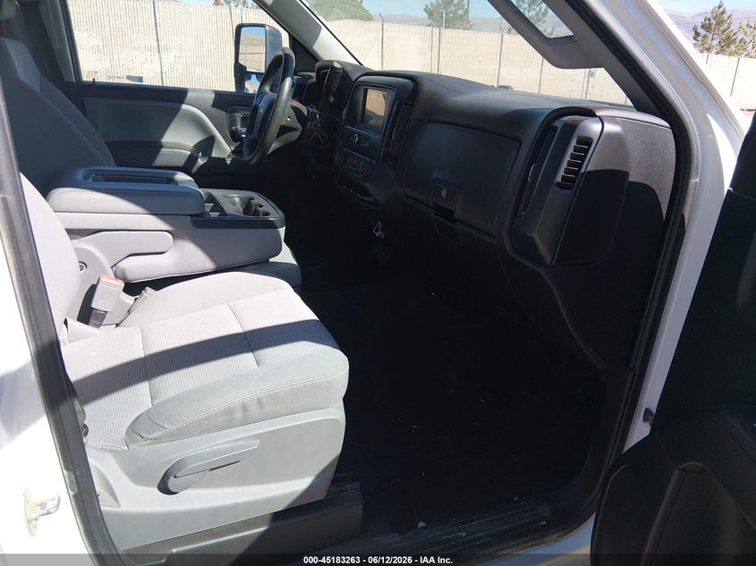 2018 Chevrolet Silverado VIN 1GCUKNEC5JF248979 IAAI salvage auction — NORMAL WEAR, Salvage Title, sold $2,550 on 2026-07-24 (photo 5)