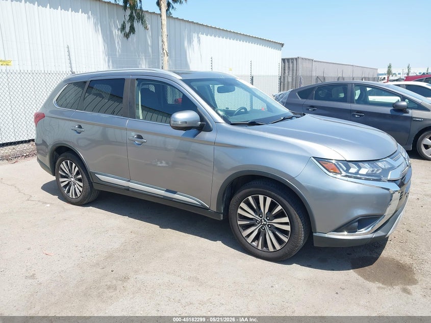2019 Mitsubishi Outlander VIN JA4JZ4AXXKZ013814 IAAI salvage auction — REAR END, Salvage (California), sold $3,050 on 2026-07-27 (photo 1)