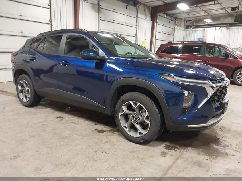 2024 Chevrolet Trax VIN KL77LHE21RC090895 IAAI salvage auction — HAIL, Salvage (Iowa), sold $8,875 on 2026-07-14 (photo 1)
