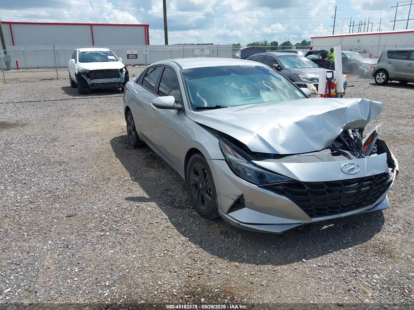 2022 Hyundai Elantra VIN 5NPLM4AGXNH083466 IAAI salvage auction — FRONT END, Salvage Title, sold $3,200 on 2026-07-15 (photo 1)