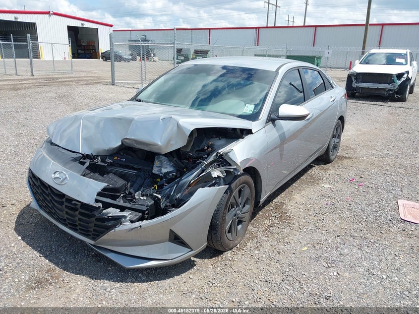 2022 Hyundai Elantra VIN 5NPLM4AGXNH083466 IAAI salvage auction — FRONT END, Salvage Title, sold $3,200 on 2026-07-15 (photo 2)