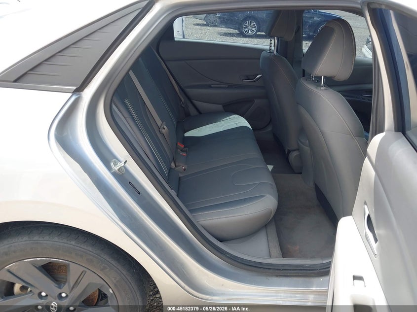 2022 Hyundai Elantra VIN 5NPLM4AGXNH083466 IAAI salvage auction — FRONT END, Salvage Title, sold $3,200 on 2026-07-15 (photo 8)