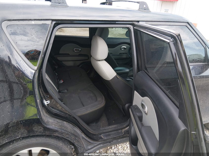 2016 Kia Soul VIN KNDJP3A54G7855961 IAAI salvage auction — NORMAL WEAR, Clear (Oklahoma), sold $925 on 2026-07-16 (photo 8)