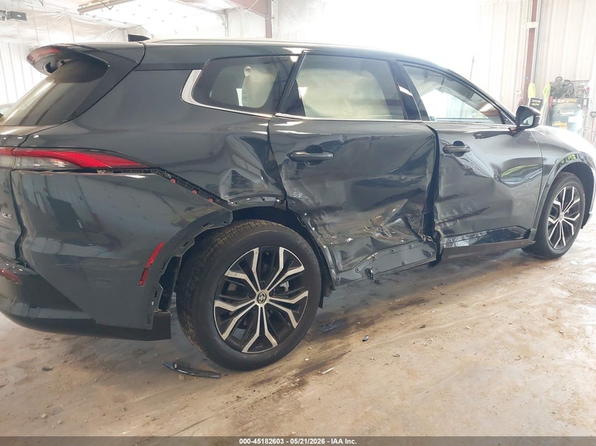 2025 Toyota Crown signia VIN JTDACAAJ7S3028209 IAAI salvage auction — RIGHT SIDE, Salvage (Michigan), sold $15,175 on 2026-07-14 (photo 6)