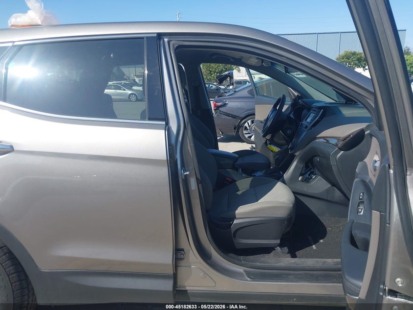 2017 Hyundai Santa fe VIN 5XYZT3LB9HG419399 IAAI salvage auction — SIDE, Salvage (California), sold $2,800 on 2026-07-13 (photo 5)