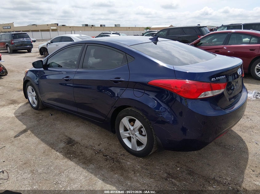 2013 Hyundai Elantra VIN 5NPDH4AE3DH275981 IAAI salvage auction — HAIL, Clear (Kansas), sold $1,200 on 2026-07-10 (photo 3)