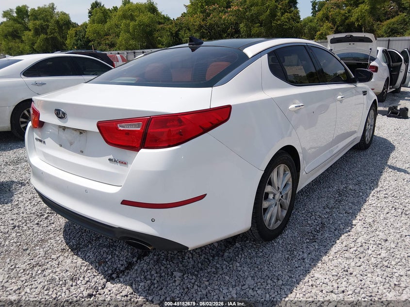 2014 Kia Optima VIN 5XXGN4A79EG337209 IAAI salvage auction — LEFT SIDE, Salvage Title, sold $425 on 2026-07-09 (photo 4)