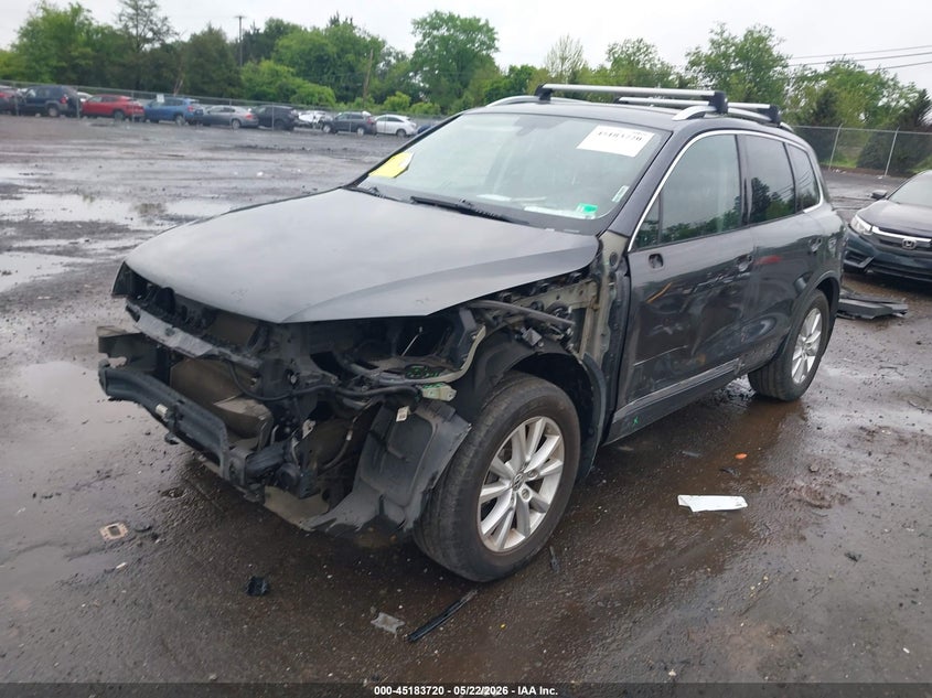 2014 Volkswagen Touareg VIN WVGEF9BP8ED007695 IAAI salvage auction — FRONT END, Salvage (Virginia), sold $825 on 2026-07-28 (photo 2)