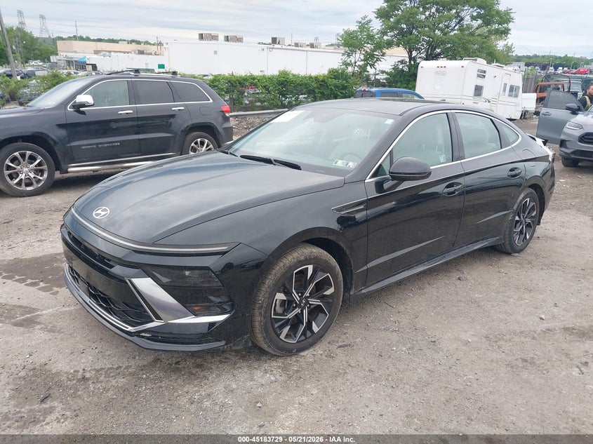2024 Hyundai Sonata VIN KMHL64JAXRA423357 IAAI salvage auction — REAR END, Salvage (Pennsylvania), sold $8,200 on 2026-07-24 (photo 2)