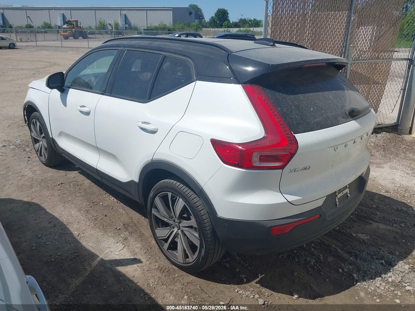 2022 Volvo Xc40 VIN YV4ED3UR0N2772138 IAAI salvage auction — FRONT END, Salvage Title, sold $5,600 on 2026-07-28 (photo 3)