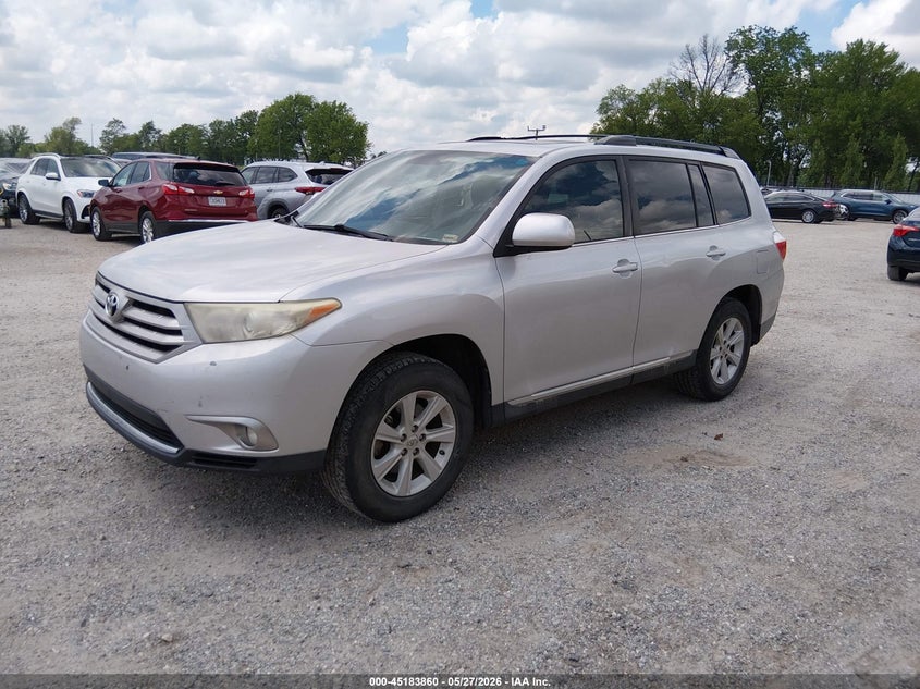 2013 Toyota Highlander VIN 5TDZK3EH4DS094646 IAAI salvage auction — HAIL, Salvage Title, sold $4,500 on 2026-07-13 (photo 2)